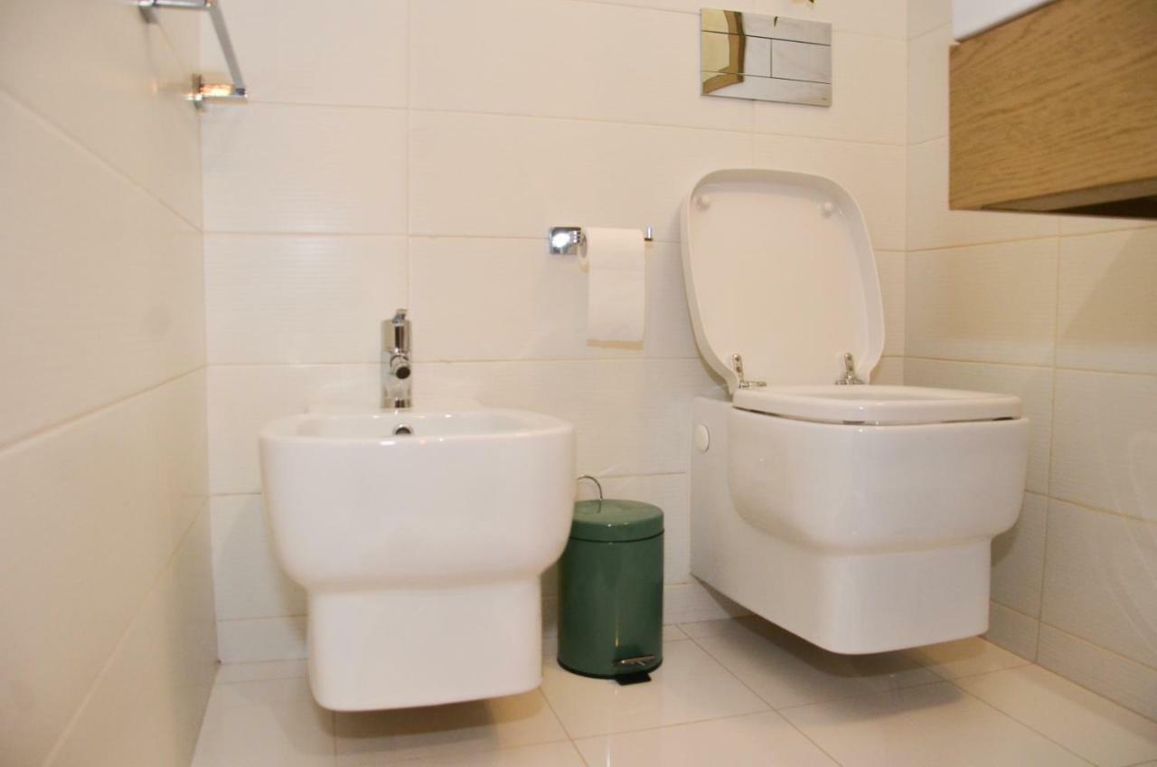Portoshelter Apartment ภายนอก รูปภาพ